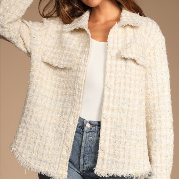 Shacket - Picture 2 of 3